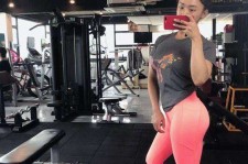 雅安健美女(健美女王)