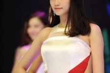 雅安成都特大模特兼职**(成都服拆模特兼职是实的吗)