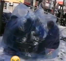 雅安东北大爷带老伴游中国(东北大爷带老伴游中国旅行)