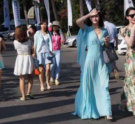 雅安上海商务伴游男雇用(上海雇用高端伴游一天20万)