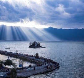 雅安洱海旅游攻略(成都到洱海旅游攻略)