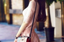 雅安中国女模特(上世纪80年代中国女模特)