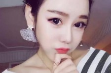 雅安模特兼职求职(北京服拆模特兼职雇用)