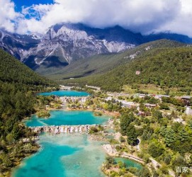 雅安旅游推荐(旅游推介词)