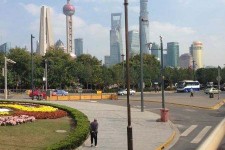雅安上海自助游(上海自助游团购)