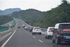 雅安自驾游(北京自驾游到西藏需要多少钱)