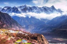 雅安旅游地点(旅游地点与地理关系)