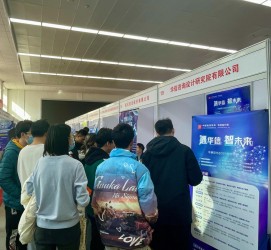 雅安北京伴游招聘 北京各大高校恢复线下招聘会，今年有什么不一样？记者探访