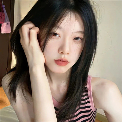 雅安顶级商务伴游：精致品尝，超越期望的不凡体验  