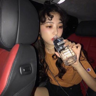 雅安伴游玩耍享受异国风情的美妙光阴