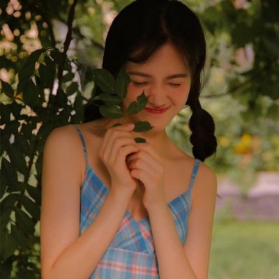 雅安伴游女生柳如烟的资料