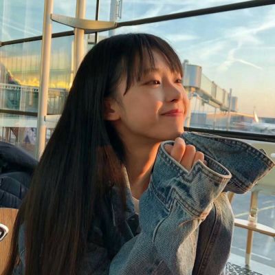 雅安伴游女生李欣悦的资料