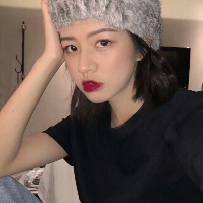 雅安伴游女生陈思瑶的资料