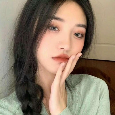 雅安伴游女生林知月的资料