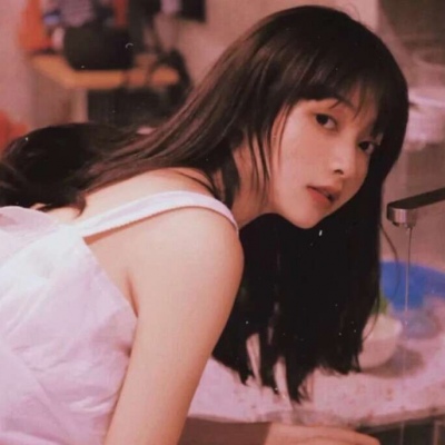 雅安伴游女生胡兰欢的资料