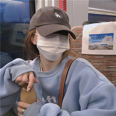雅安伴游女生欧阳紫涵的资料