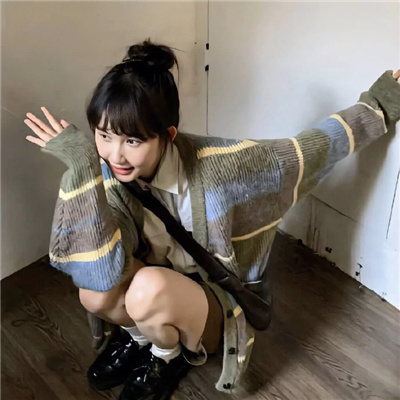 雅安伴游女生方镜月的资料