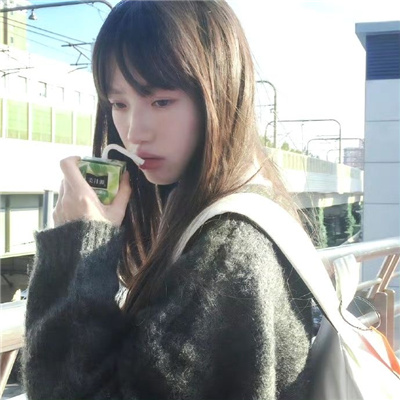 雅安伴游女生沈清荷的资料