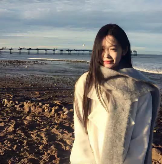 雅安伴游女生周晓婷的资料?