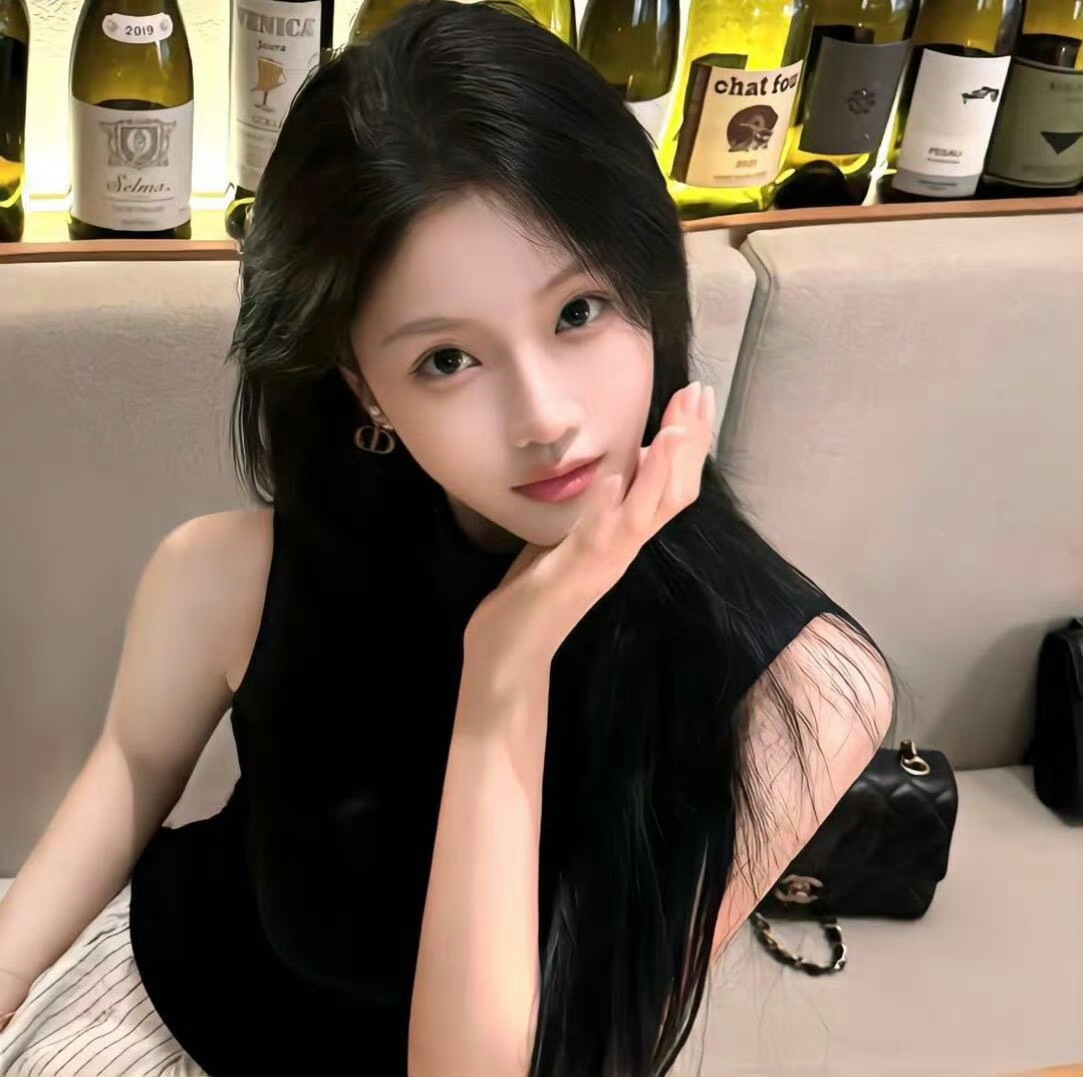雅安伴游女生阚梦蕊的资料