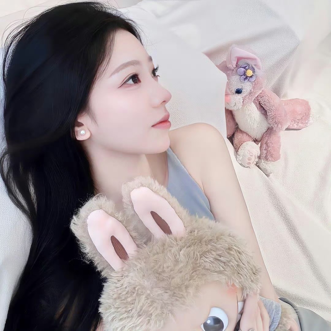 雅安伴游女生林雾眠的资料