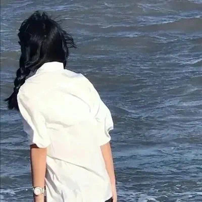 雅安伴游女生张廖新竹