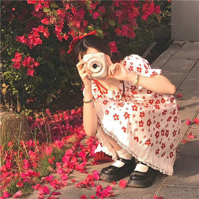 雅安伴游女生镇凝莲