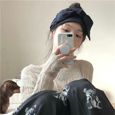 雅安伴游女生冀其雨