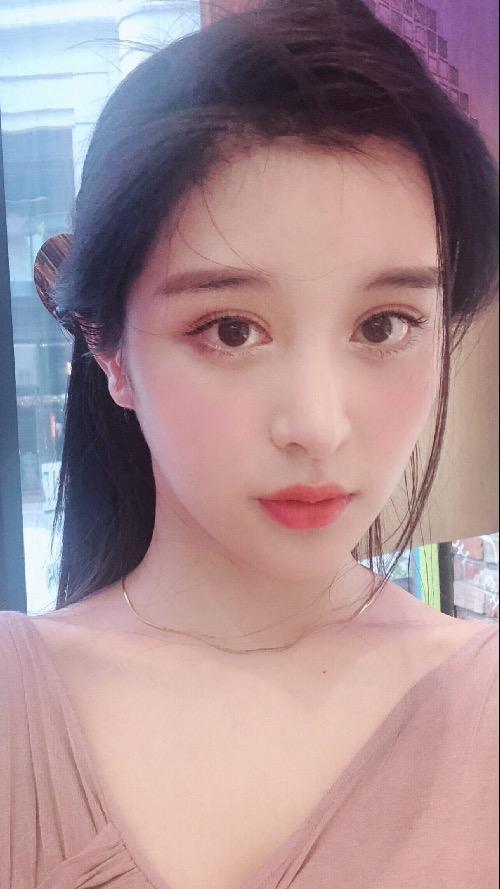东莞兼职伴游模特联系方式的简单介绍